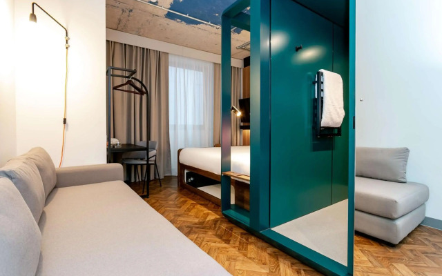 YOTEL Manchester Deansgate