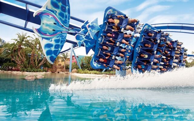 Banyan Hotel & MicroSuites