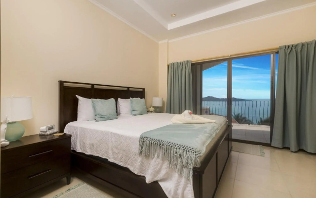 Playa Flamingo, Stunning Sunset View Condominium Flamingo Towers 17