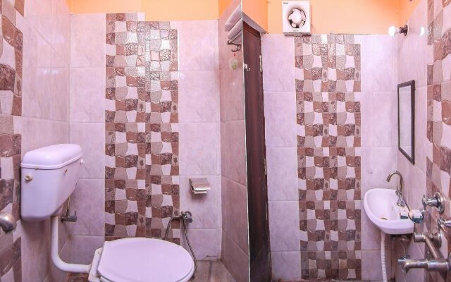 FabHotel Gazal Residency