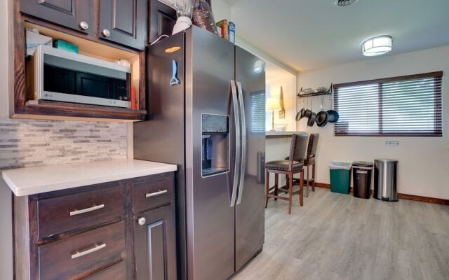 Lakefront Washington Home w/ Private Pool & Sauna