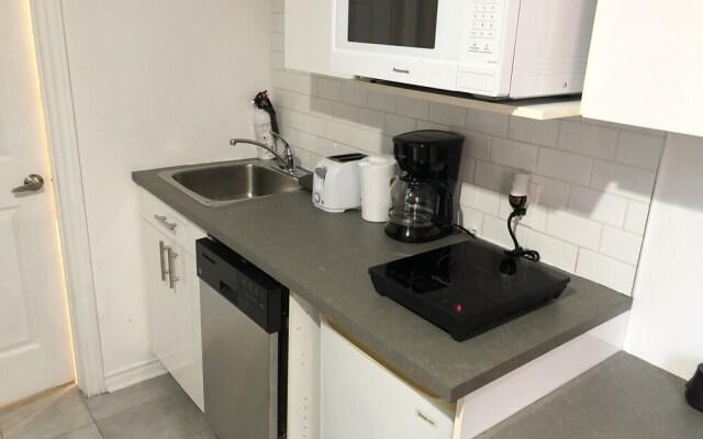 Chez Mont Royal Apartments
