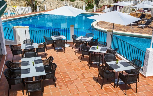 Nice Apartment With Washing Machine, on Monte Pego Mountain
