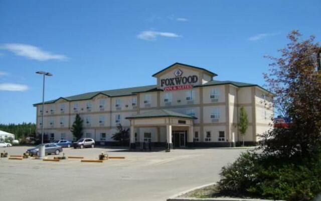 Foxwood Inn & Suites