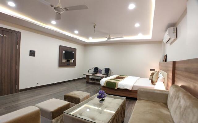 Hotel Atul Residency