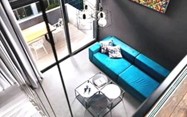 Athina Art Apartments