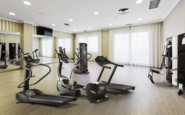 Elba Motril Beach & Business Resort