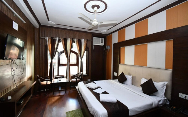 Hotel Shivaay Paradise