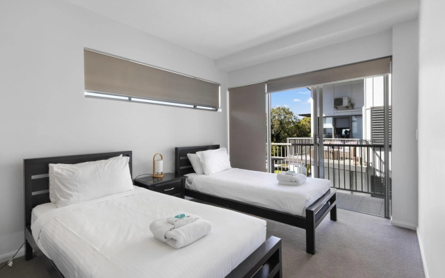Beaches on Lammermoor Apartments
