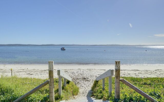 Shipmates, Unit 2/51 Christmas Bush Avenue