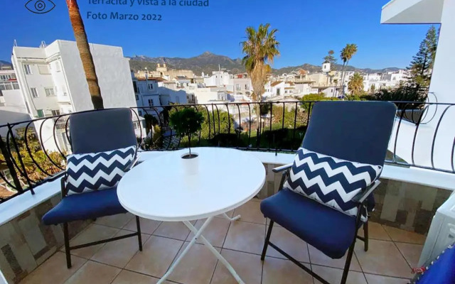 Acapulco playa Nerja 407 planta superior