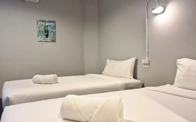 The 8 Factory Hotel Phitsanulok