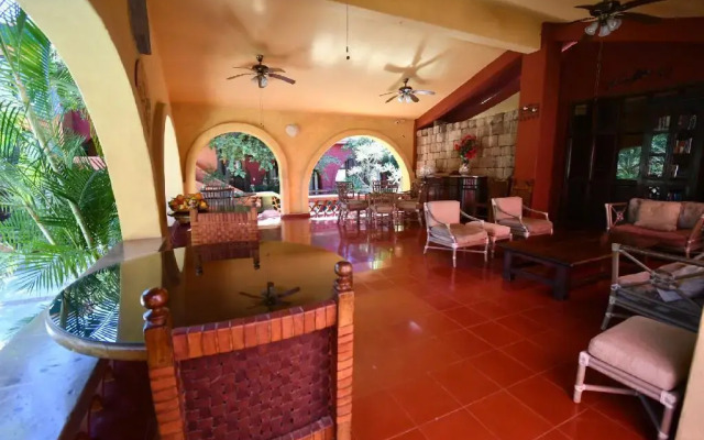 Collection O Casa Bella Hotel Boutique, Cabo San Lucas