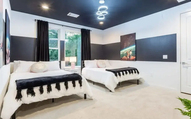 Eastside House Supreme Downtown 6 Min Drive