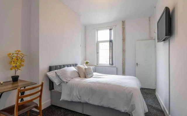 Beautiful 1-bed Studio4 in Coventry