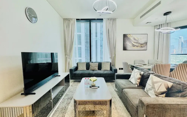 Venduras - Elegant 2BR in Sobha Waves
