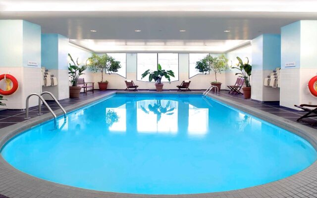 Novotel Toronto North York