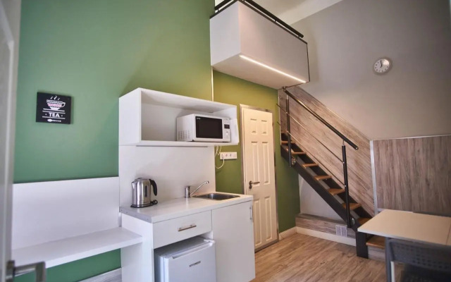 Z40 Apartments - hostAID