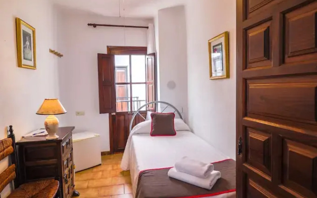 Pensión Sevillano