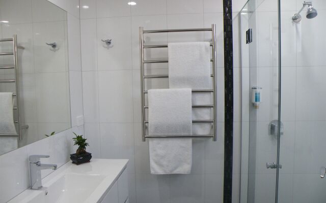 Hamilton Lonsdale Motel