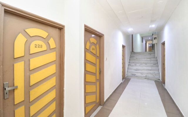 OYO 24322 Hotel Gulshan