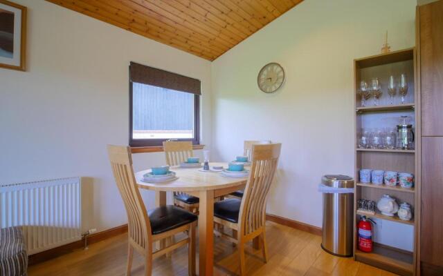 Glenview Chalet Park No 2