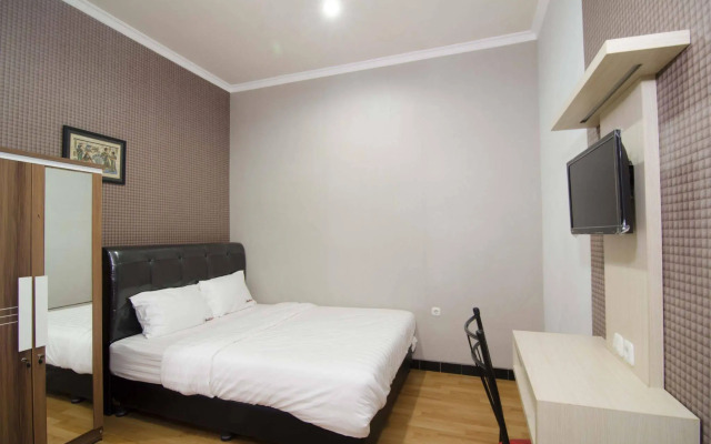 RedDoorz Raya Ngagel