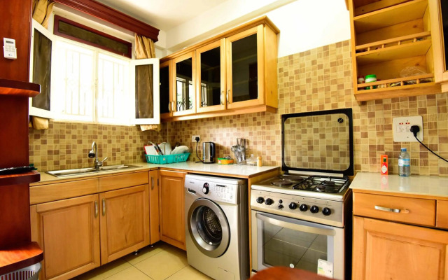 Crane Serviced Apartments