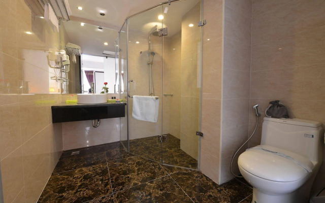 Hanoi La Palm Premier Hotel&Spa