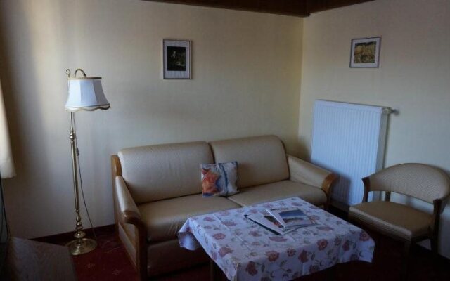 Hotel Restaurant Weinhaus Happ