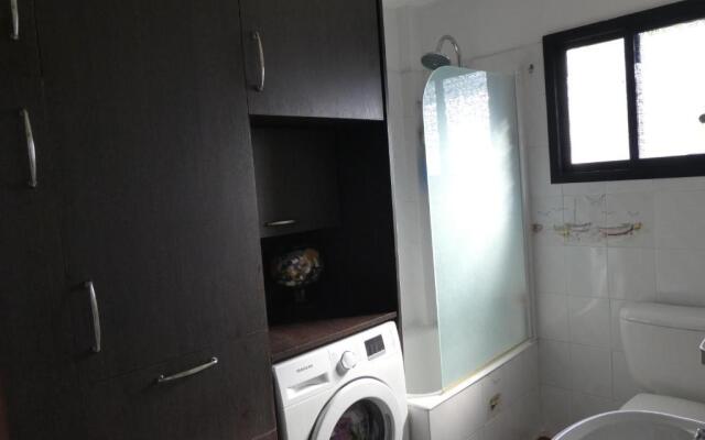 Lola's Cottage & Garden