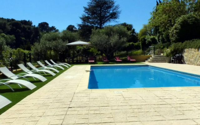 45m in residence with POOL and GARDEN