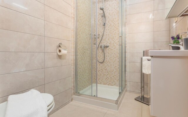 Stunning Apartment in Malinska With Wifi and 2 Bedrooms