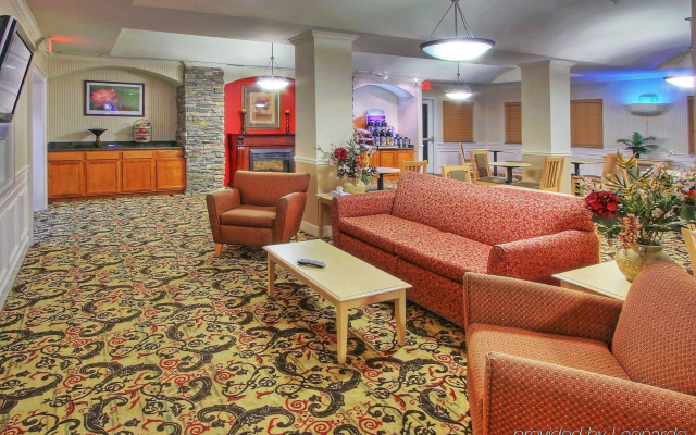 Holiday Express & Suites Portales by IHG