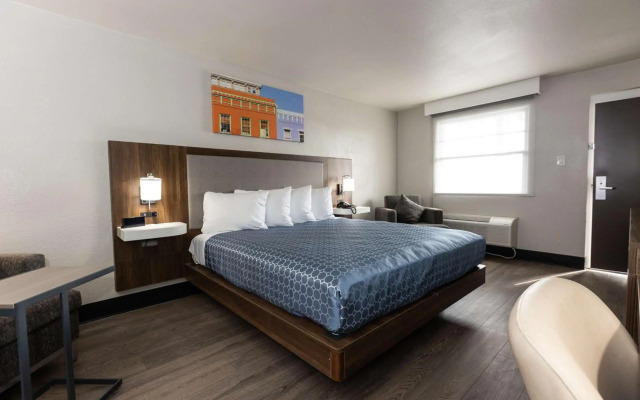 Bhagat Hotels Stone Mountain Atlanta BW Signature Collection