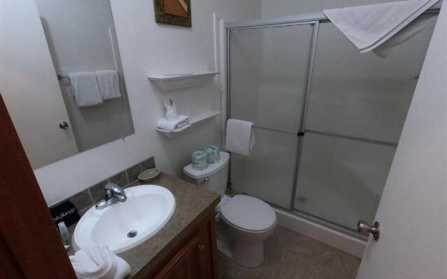 Kenton House - 3BR/2BA - Vacation Home