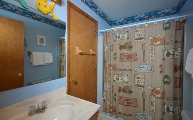 Home Sweet Cabin 4 Bedroom House