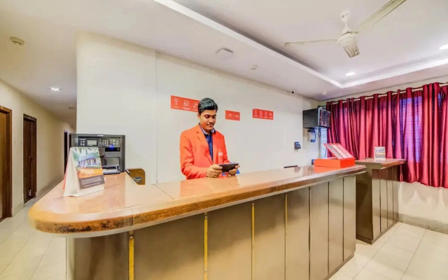 Hotel Regal By OYO Rooms