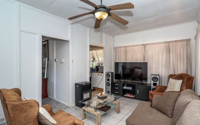 BEDFORDVIEW B&B 1 BEDROOM CLUSTERs