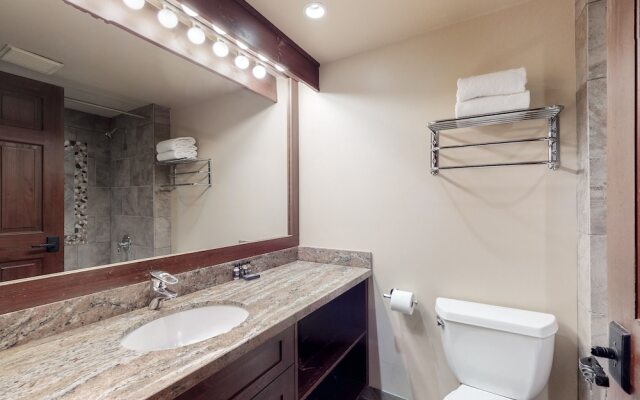 Greystone Lodge by Acer Vacations