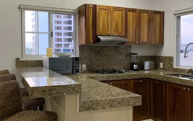 2Br Beach-near Suite Escape
