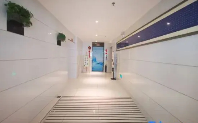 Jingyi Boutique Culture Hotel