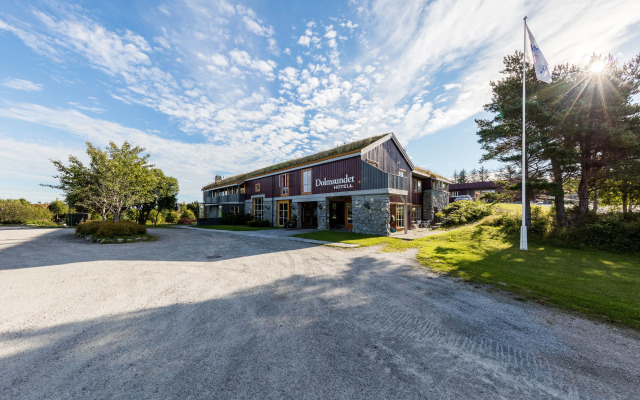 Dolmsundet Hotell Hitra