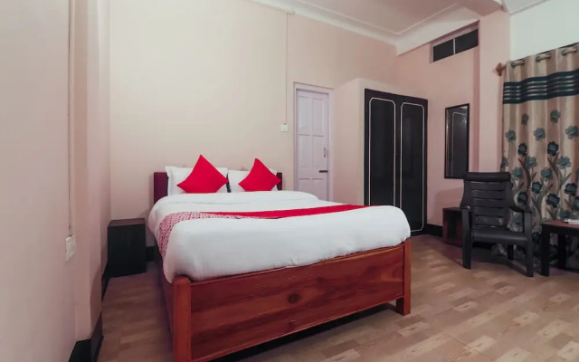 Oyo 22570 Amenity Guest House