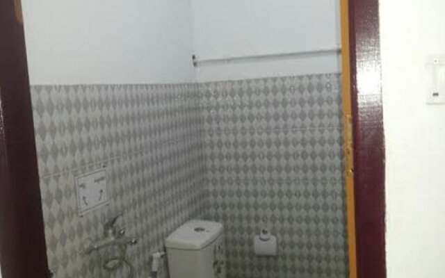 Naung Yoe Hotel