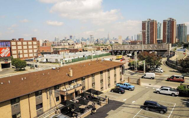 Holland Hotel Free Parking Jersey City