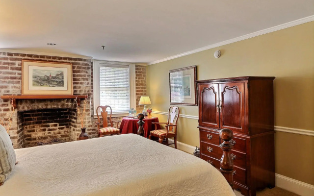 The Presidents' Quarters Inn