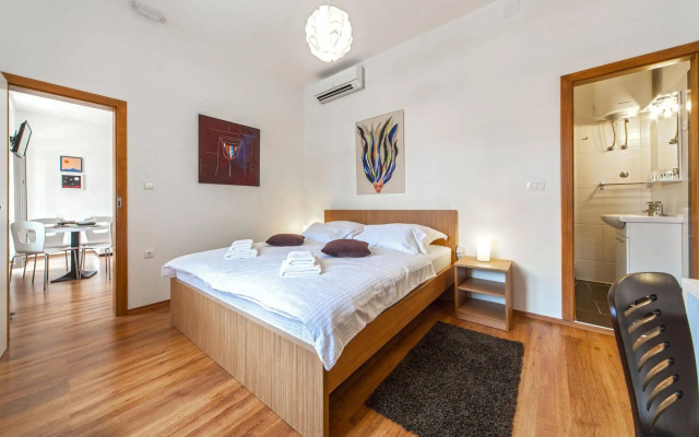 Marmontova Luxury Rooms