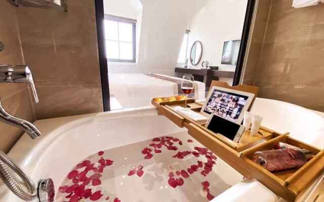 Elysinam Boutique Hotel
