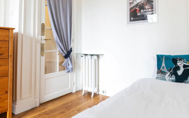 Zola Riverview Great 2 Bedroom in Paris
